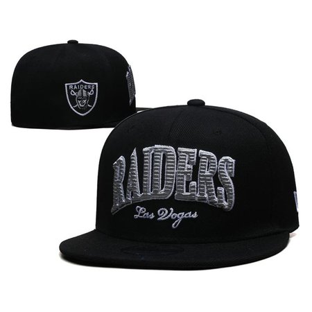 Las Vegas Raiders Fitted Hat